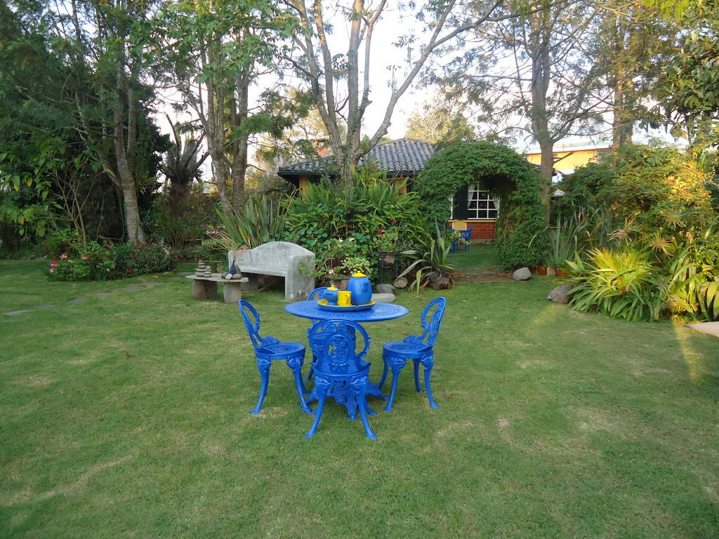 Hostal Saint Mary'S Tababela Exterior photo