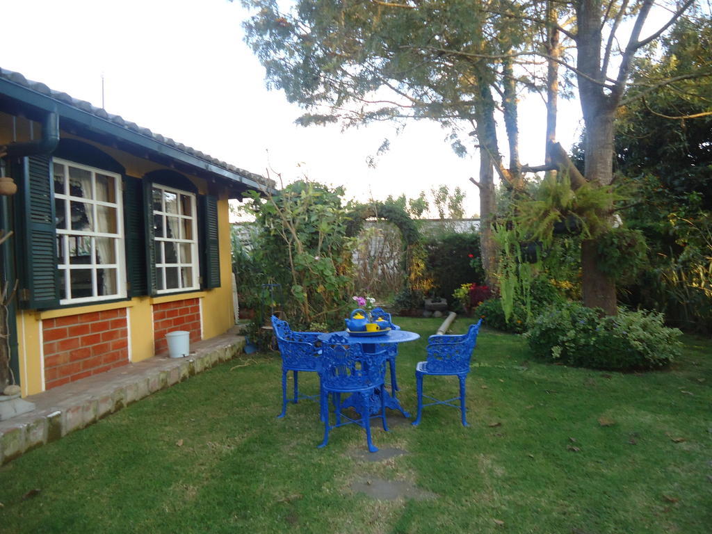 Hostal Saint Mary'S Tababela Exterior photo
