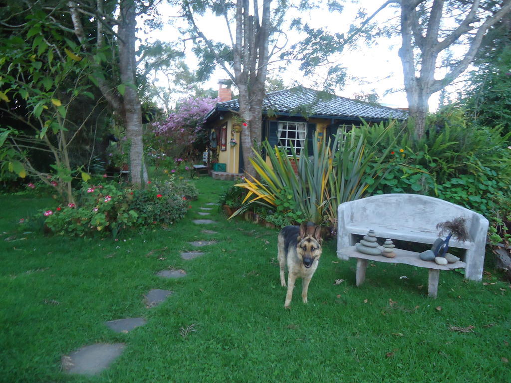 Hostal Saint Mary'S Tababela Exterior photo