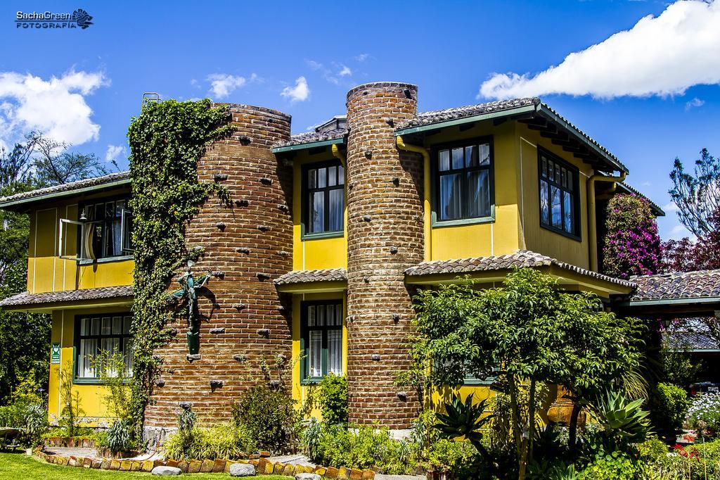 Hostal Saint Mary'S Tababela Exterior photo